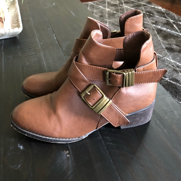 Shoes - Brown/cognac Faux Leather Booties